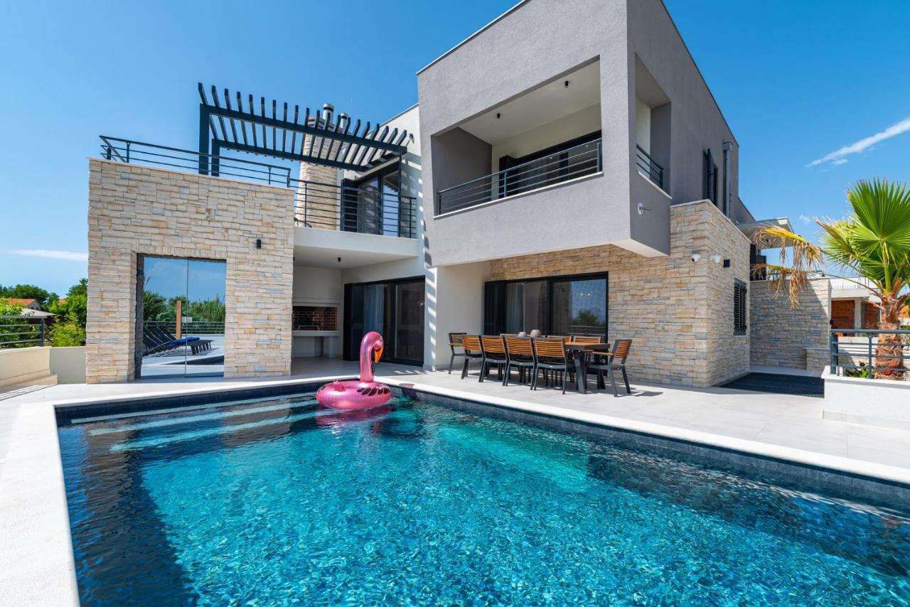 Villa Roca With Heated Pool And Sauna Privlaka  Exterior foto