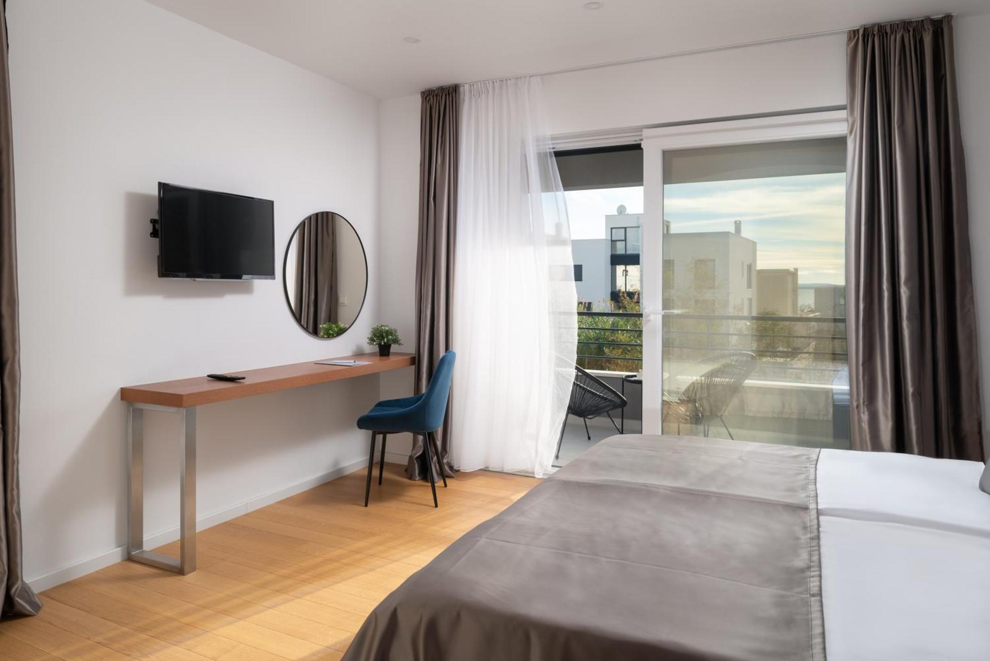 Villa Roca With Heated Pool And Sauna Privlaka  Exterior foto